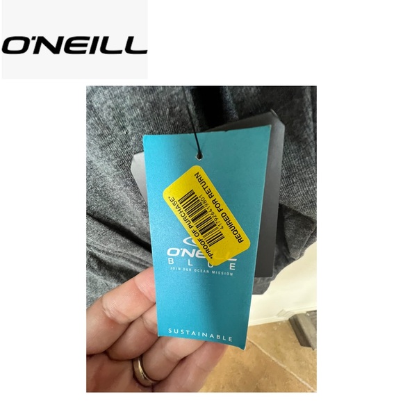 NWT ONeill Gray Long Sleeve Hooded PullOver UPF 50+ Sun Protection - Picture 6 of 6